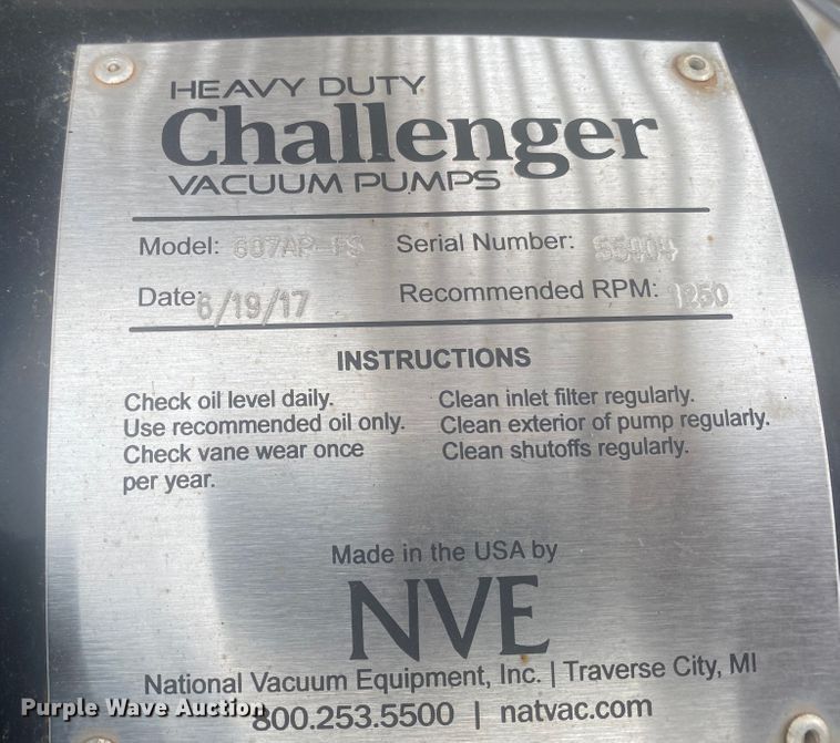 image for item DL6170 2011 Dragon  vacuum trailer