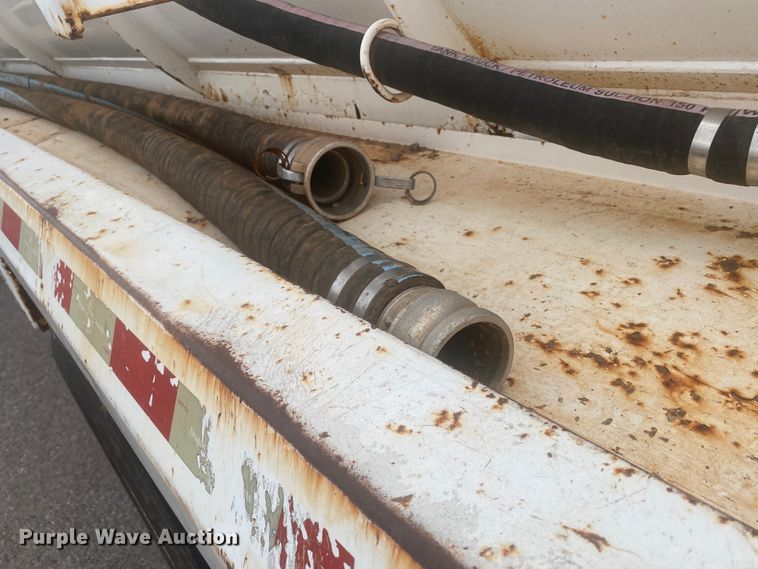 image for item DL6170 2011 Dragon  vacuum trailer