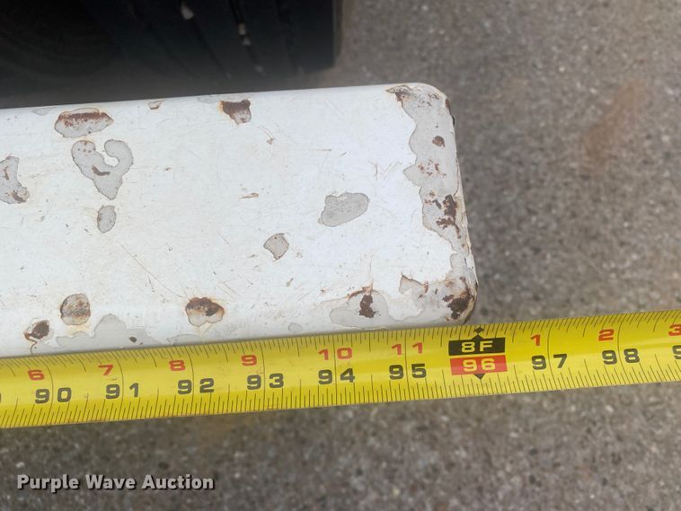 image for item DL6170 2011 Dragon  vacuum trailer