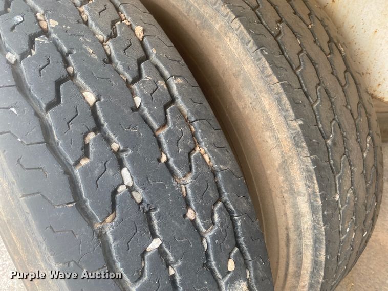 image for item DL6170 2011 Dragon  vacuum trailer