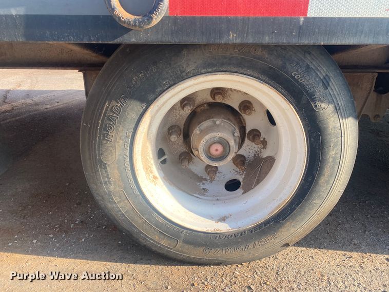 image for item DL6171 2017 Interstate 40DLA  equipment trailer