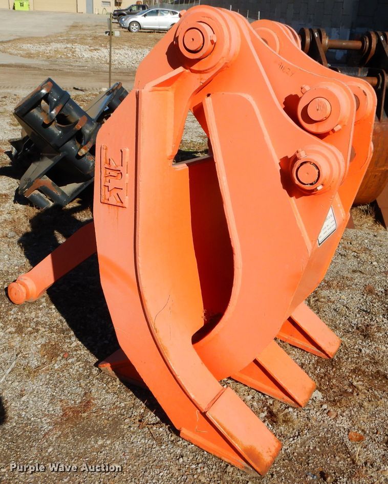 image for item DM0694 NPK GR2530 44.5" W grapple