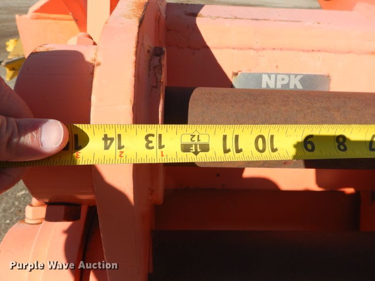 image for item DM0694 NPK GR2530 44.5" W grapple