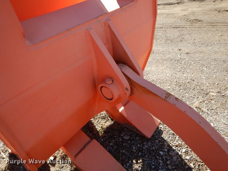 image for item DM0694 NPK GR2530 44.5" W grapple