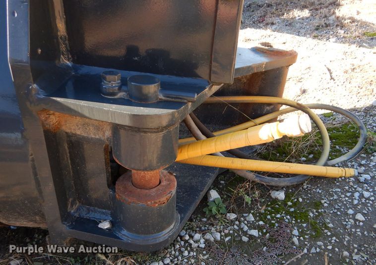 image for item DM0695 Jewell MH34HDGR 54" W rotating grapple