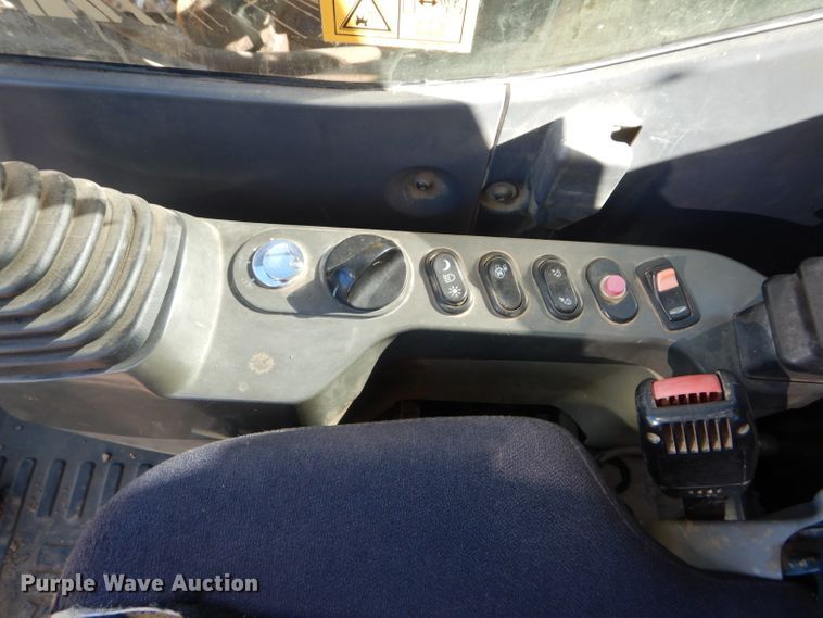 image for item DM0736 2013 Komatsu PC360LC-10  excavator