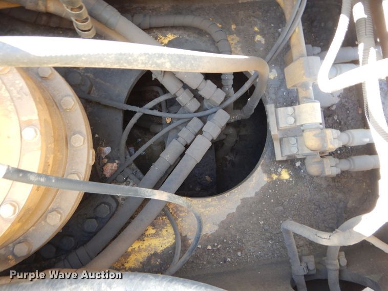 image for item DM0736 2013 Komatsu PC360LC-10  excavator