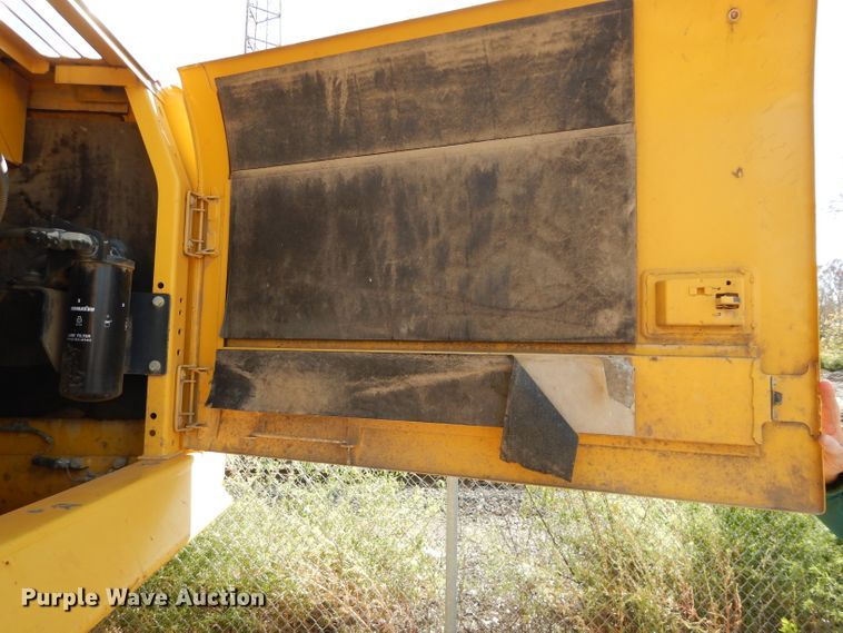 image for item DM0736 2013 Komatsu PC360LC-10  excavator