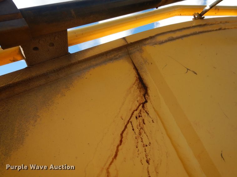 image for item DM0736 2013 Komatsu PC360LC-10  excavator