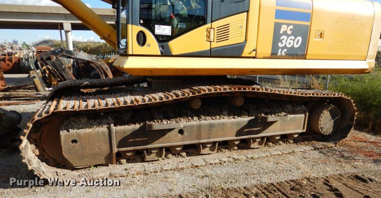 image for item DM0736 2013 Komatsu PC360LC-10  excavator