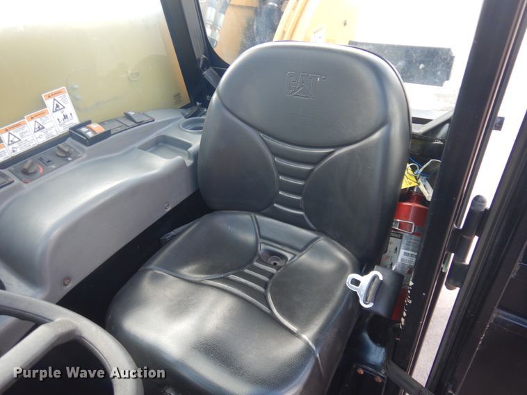 image for item DM5314 2015 Caterpillar TH255C  telehandler