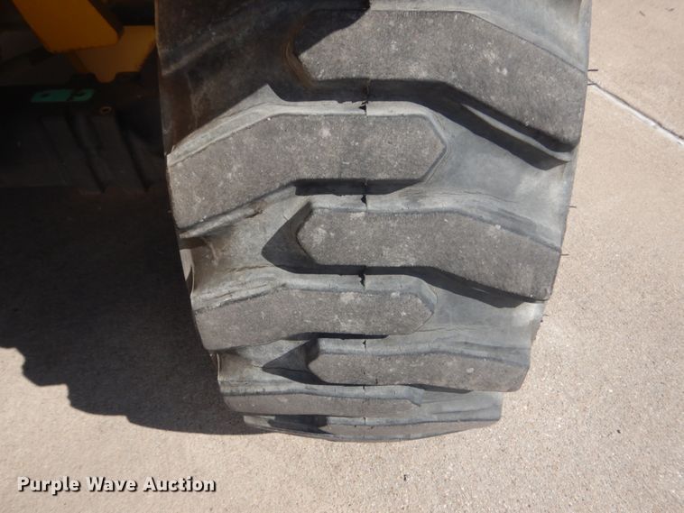 image for item DM5314 2015 Caterpillar TH255C  telehandler