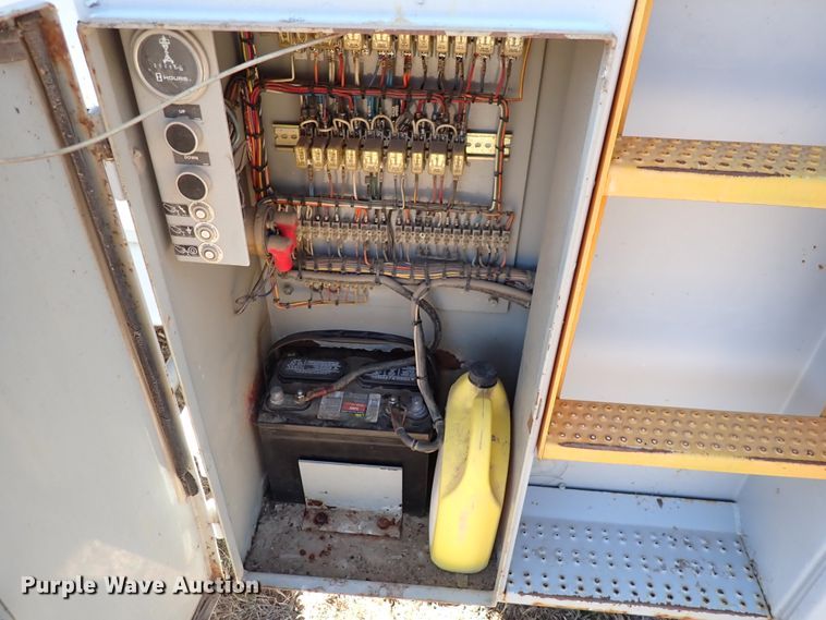 image for item DN2240 1998 Sky Jack 3J 8841  scissor lift