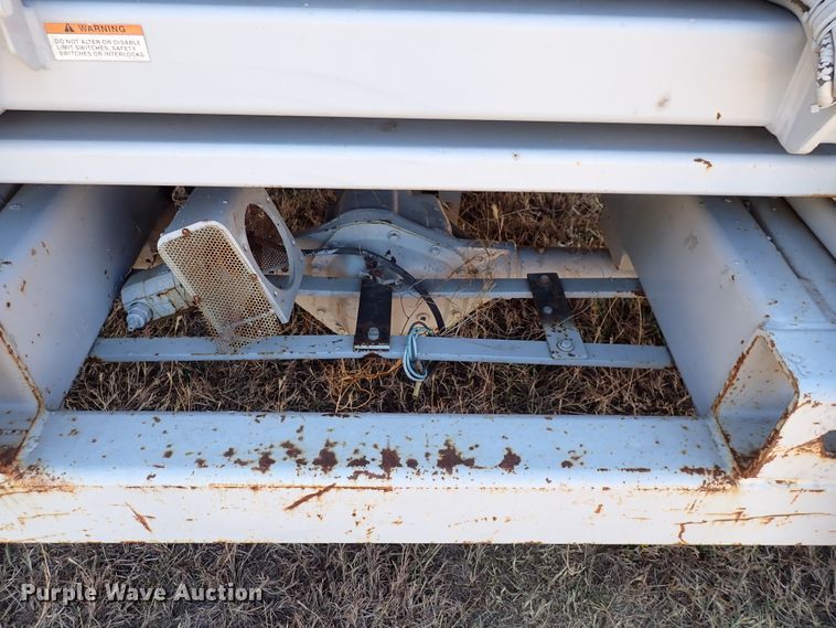 image for item DN2240 1998 Sky Jack 3J 8841  scissor lift