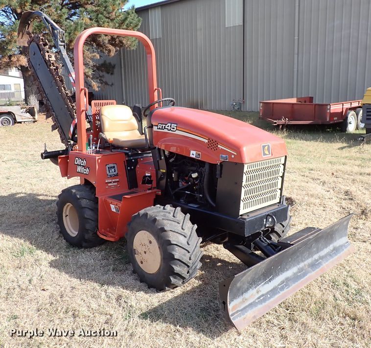 image for item DN2242 2013 Ditch Witch RT45  trencher