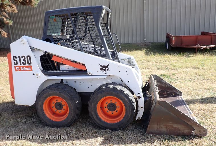 image for item DN2243 2013 Bobcat S130  skid steer loader