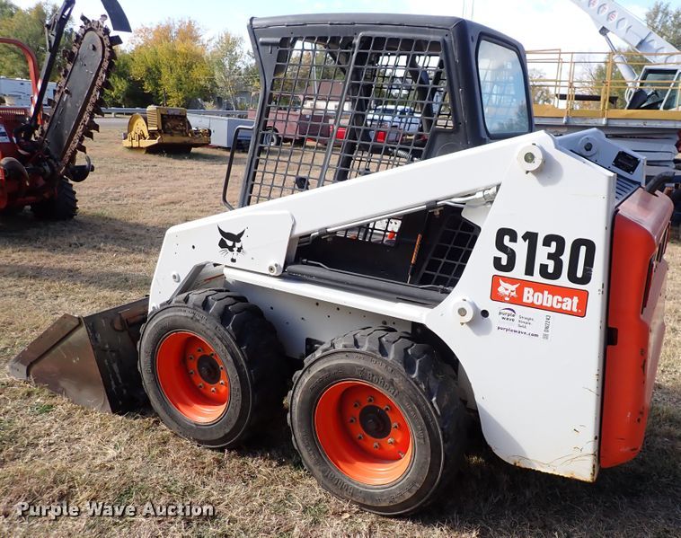 image for item DN2243 2013 Bobcat S130  skid steer loader