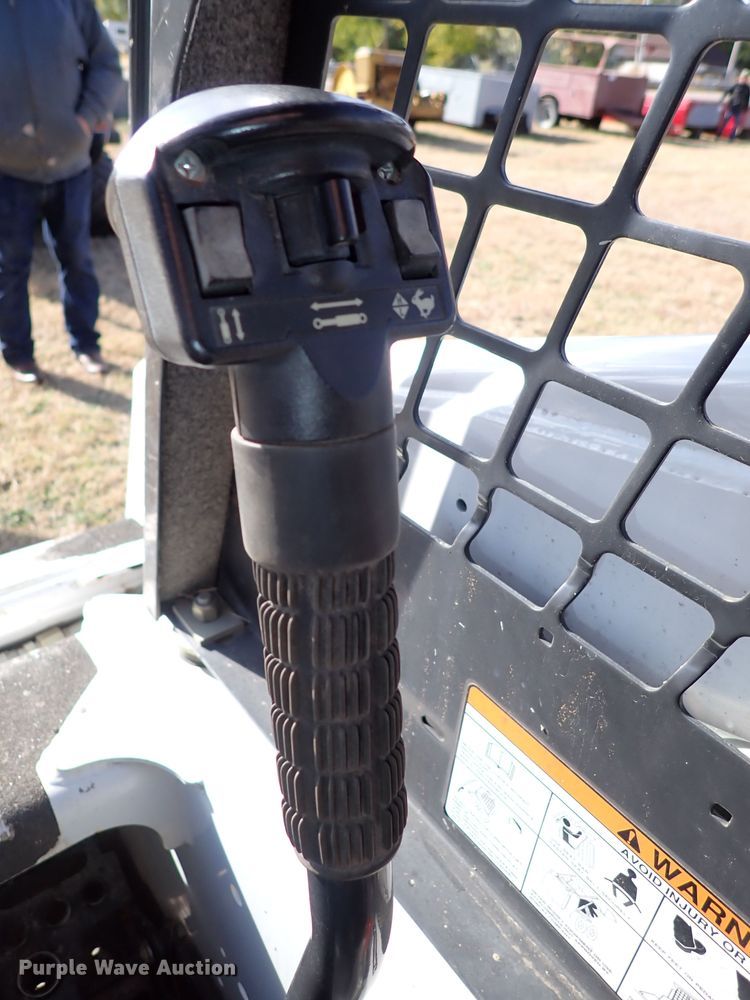 image for item DN2243 2013 Bobcat S130  skid steer loader