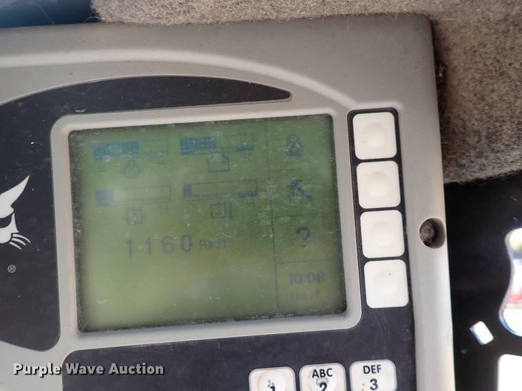 image for item DN2243 2013 Bobcat S130  skid steer loader