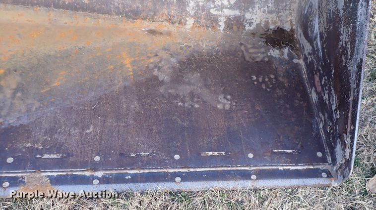 image for item DN2243 2013 Bobcat S130  skid steer loader