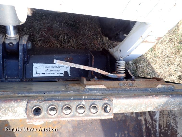 image for item DN2243 2013 Bobcat S130  skid steer loader