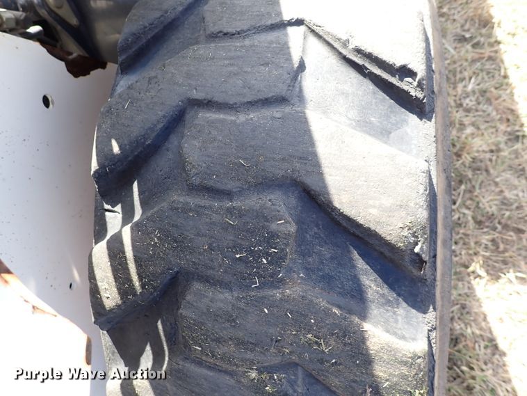 image for item DN2243 2013 Bobcat S130  skid steer loader