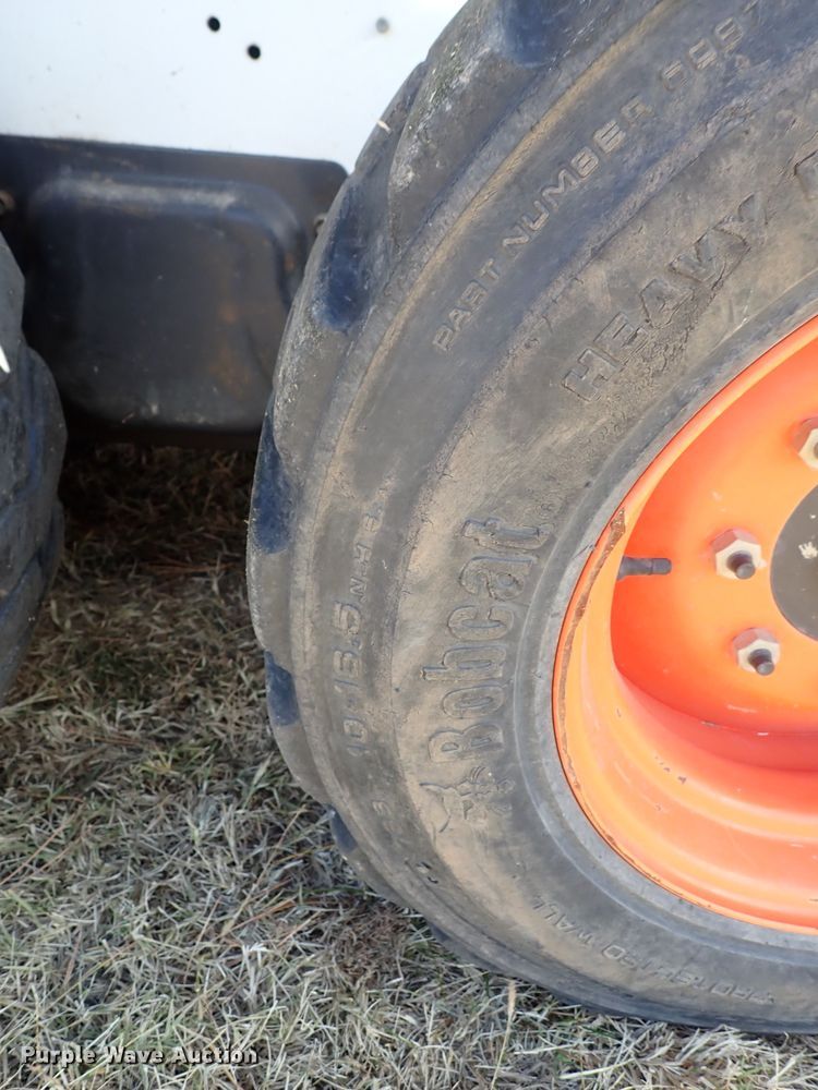 image for item DN2243 2013 Bobcat S130  skid steer loader