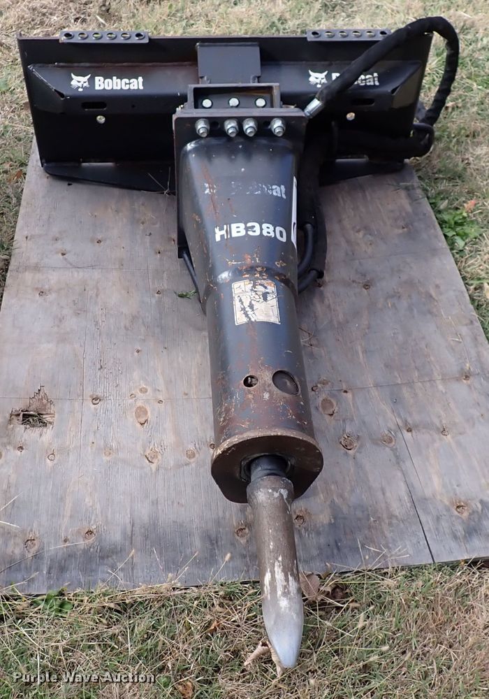 image for item DN2245 Bobcat HB980  skid steer breaker