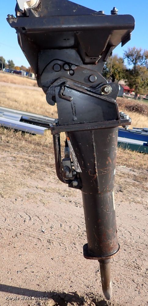 image for item DN2245 Bobcat HB980  skid steer breaker