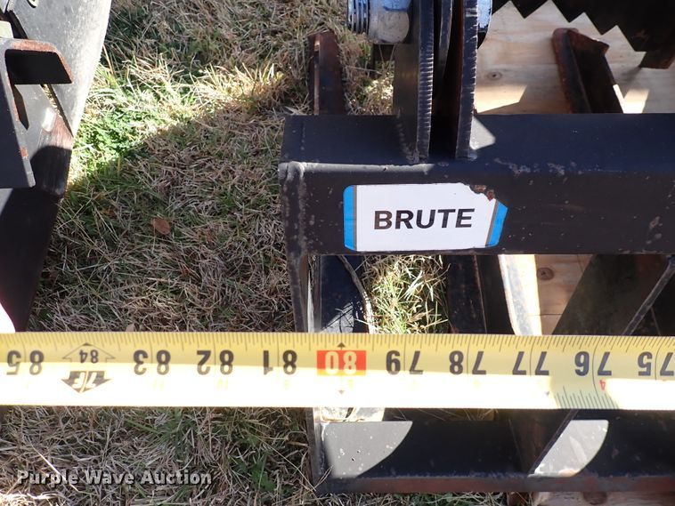 image for item DN2247 Brute  82"W skid steer grapple bucket