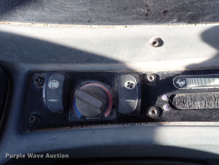 image for item DN2257 2004 Caterpillar 420D  backhoe