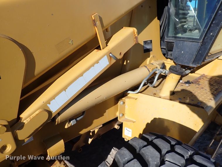 image for item DN2257 2004 Caterpillar 420D  backhoe
