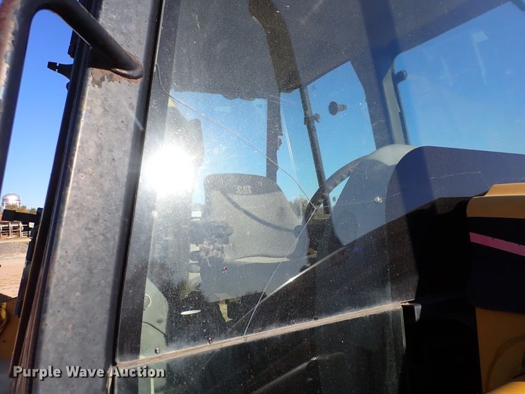 image for item DN2257 2004 Caterpillar 420D  backhoe