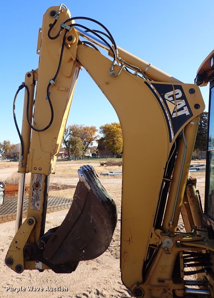 image for item DN2257 2004 Caterpillar 420D  backhoe