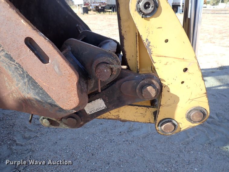 image for item DN2257 2004 Caterpillar 420D  backhoe