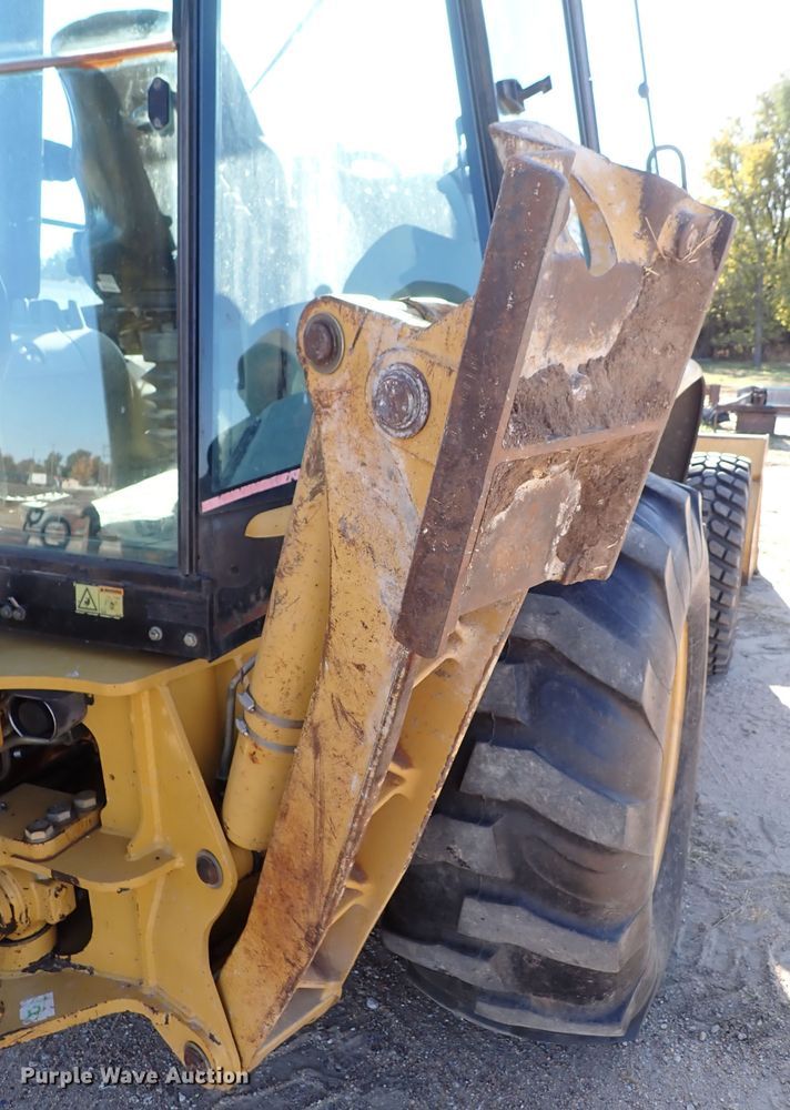 image for item DN2257 2004 Caterpillar 420D  backhoe