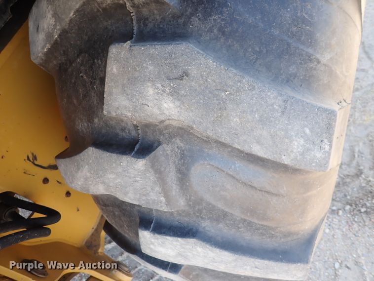 image for item DN2257 2004 Caterpillar 420D  backhoe