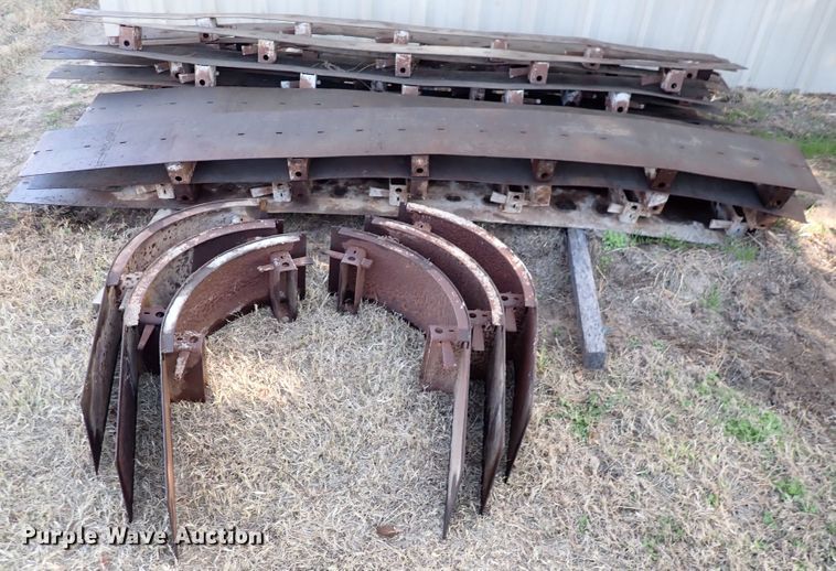 image for item DN2261 (26) steel concrete forms