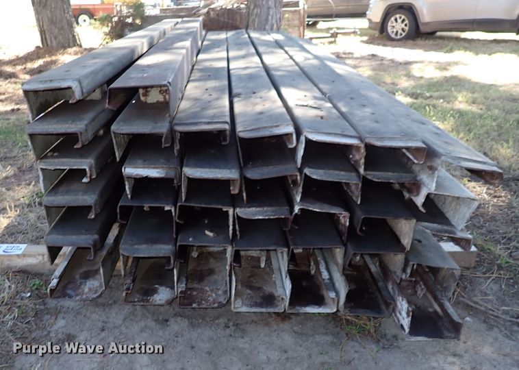 image for item DN2262 (37) steel concrete forms