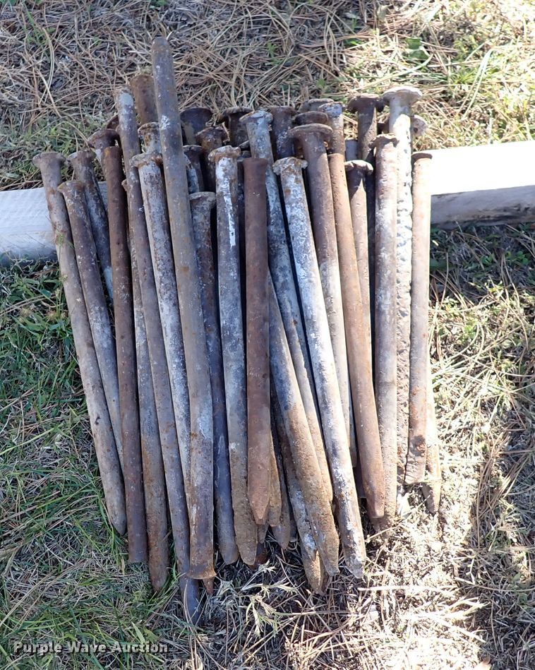 image for item DN2262 (37) steel concrete forms