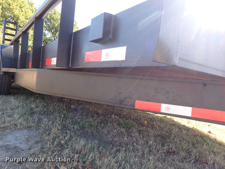 image for item DN2264 2005 C&M  equipment trailer