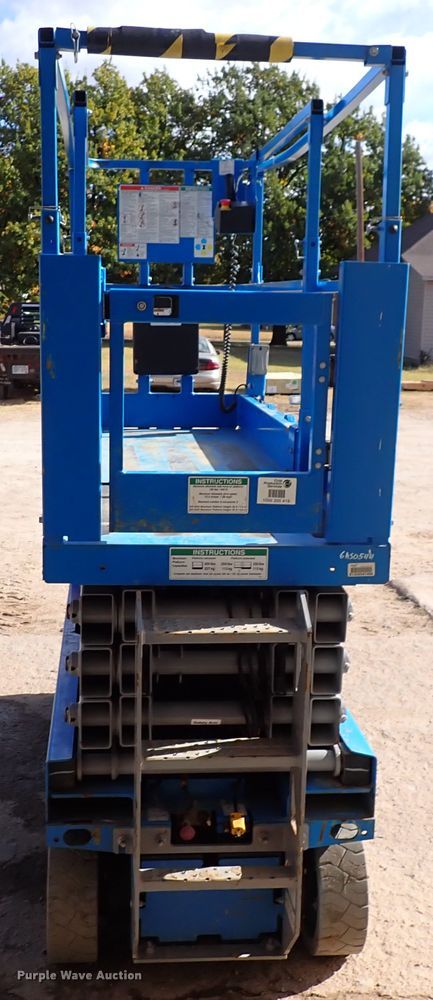image for item DN2267 2017 Genie GC-2632  scissor lift
