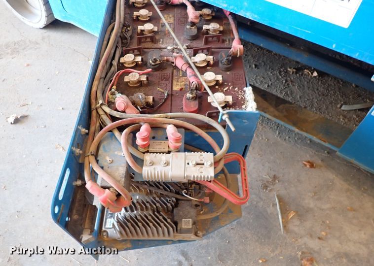 image for item DN2267 2017 Genie GC-2632  scissor lift