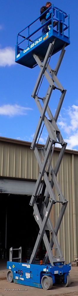 image for item DN2267 2017 Genie GC-2632  scissor lift