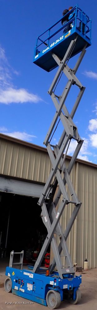image for item DN2267 2017 Genie GC-2632  scissor lift