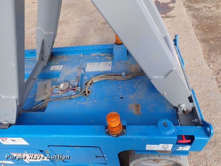 image for item DN2267 2017 Genie GC-2632  scissor lift