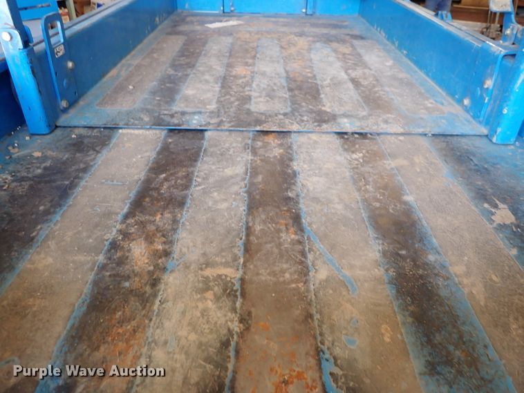 image for item DN2268 2015 Genie GS-3246  scissor lift