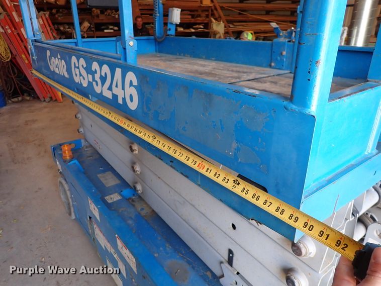 image for item DN2268 2015 Genie GS-3246  scissor lift