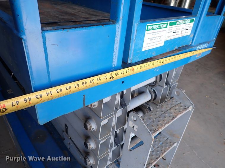 image for item DN2268 2015 Genie GS-3246  scissor lift