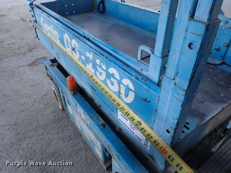 image for item DN2269 2001 Genie GS-1930  scissor lift